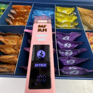 MFKN 2G Disposable – Variety mixed with screen